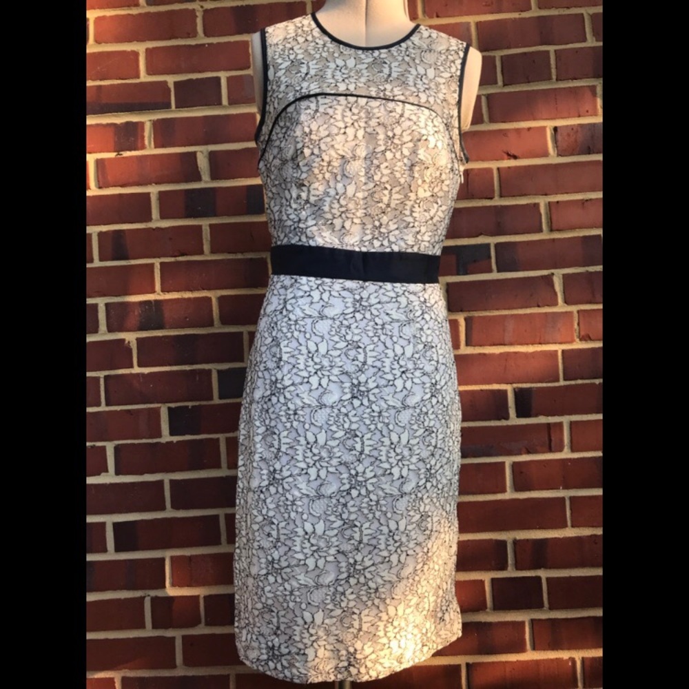 Banana Republic Lace Dress -Sz 0P